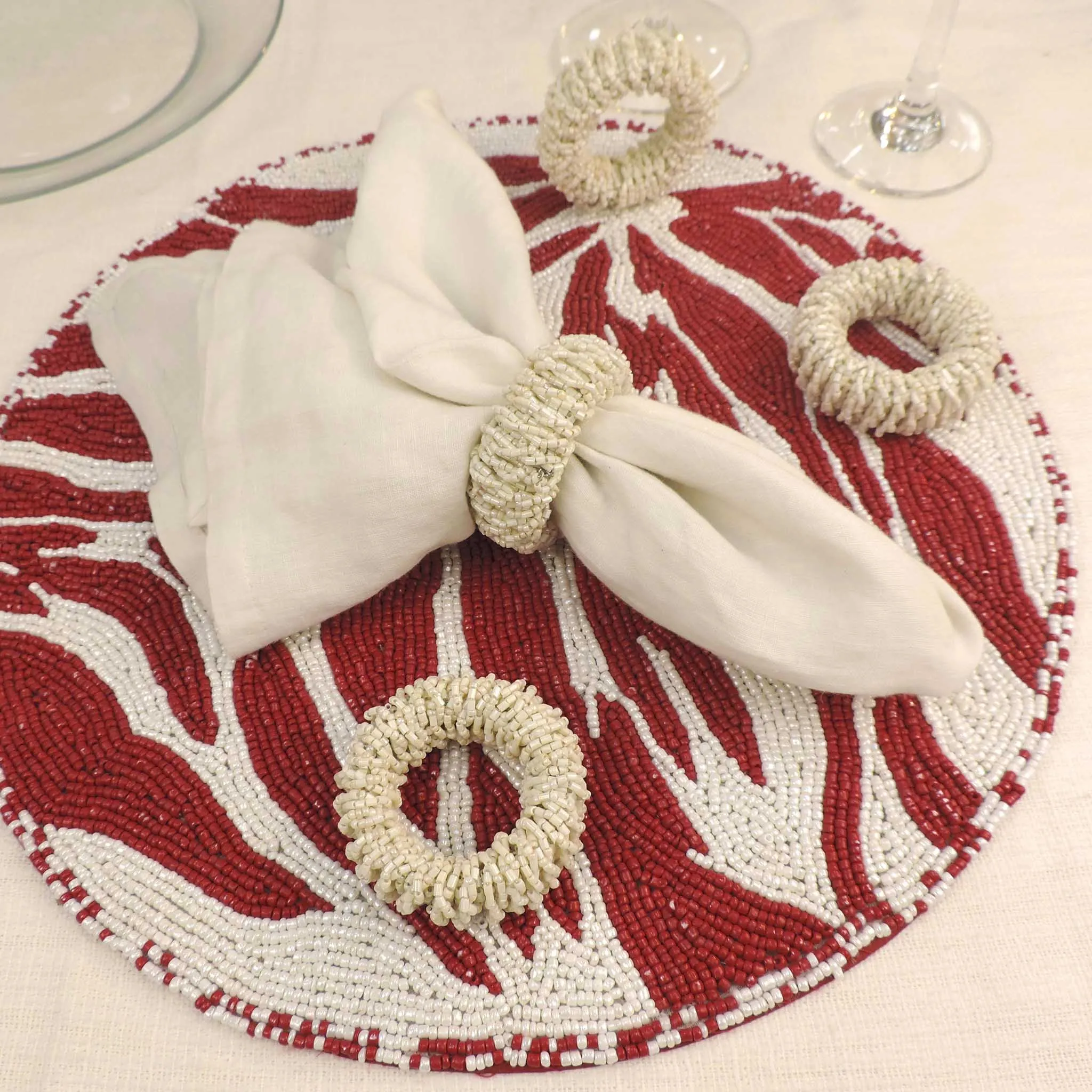 Bling-Bling Napkin Ring in White, Set of 4