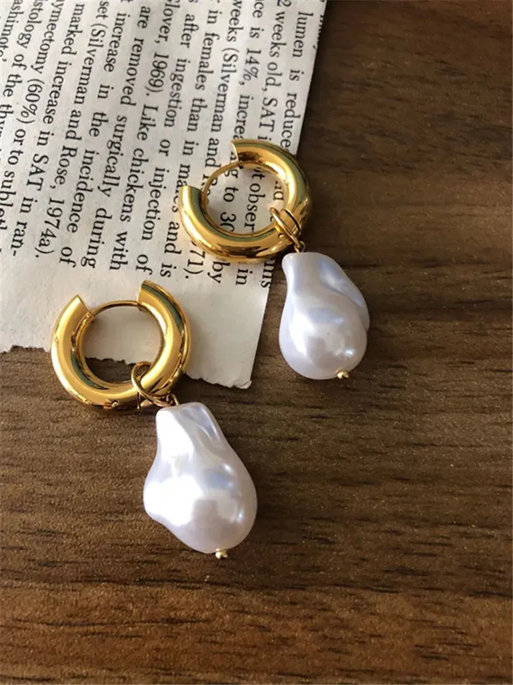 Elegant Flair Baroque Pearl Drop Earrings | Pearl Dangle Earrings | Elegant earrings | Womens gold pearl earrings