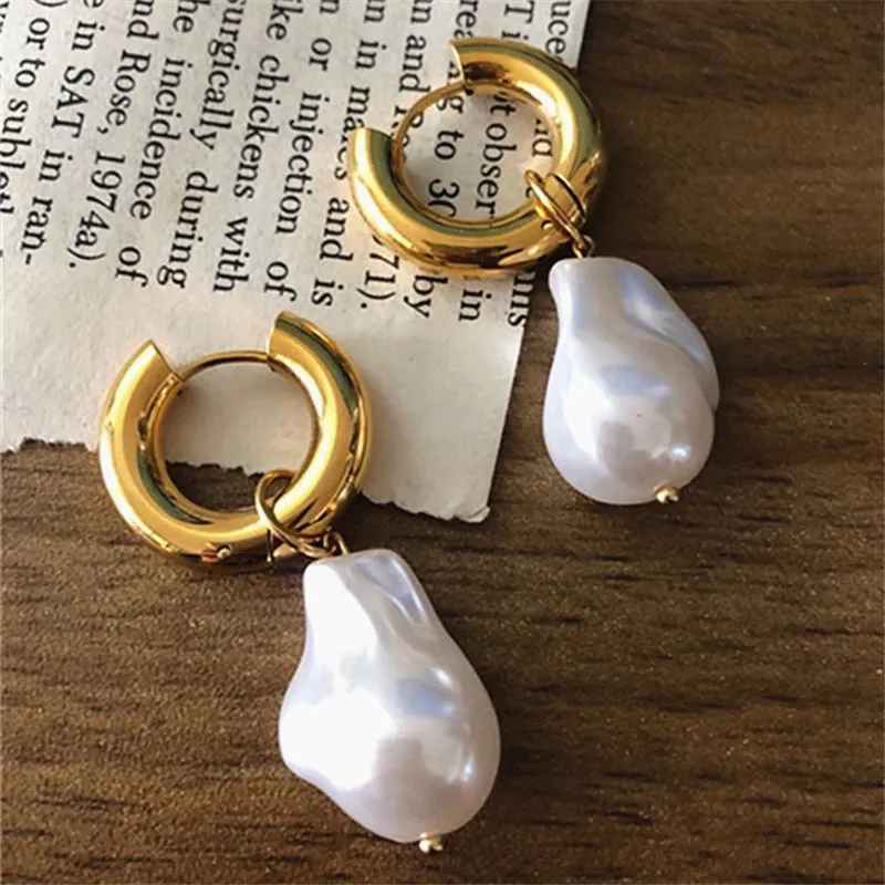 Elegant Flair Baroque Pearl Drop Earrings | Pearl Dangle Earrings | Elegant earrings | Womens gold pearl earrings