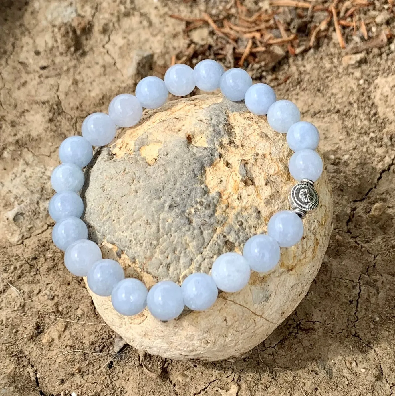 Natural aquamarine bracelet for budding love