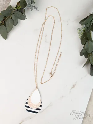 Sparkle and Stripe Necklace, Cream Glitter