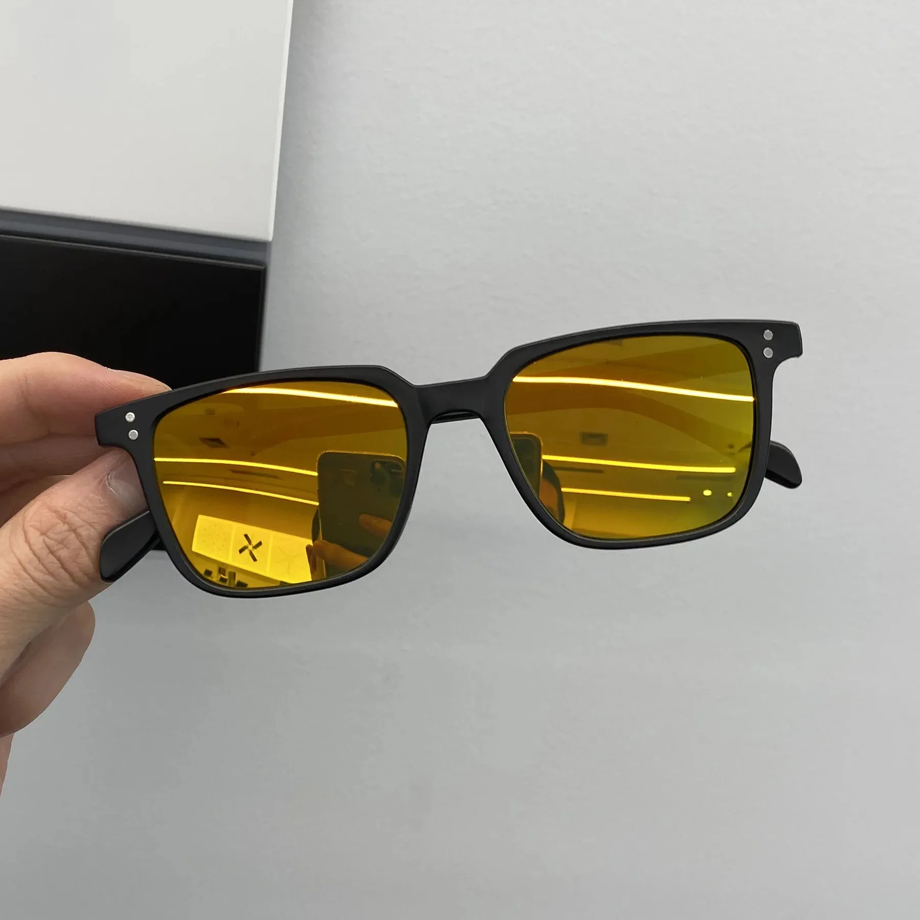 Vintage Men's Small Frame Square Sunglasses Women's Brand Designer Fashion Sun Glasses Men Driving Eyewear UV400 Oculos De Sol